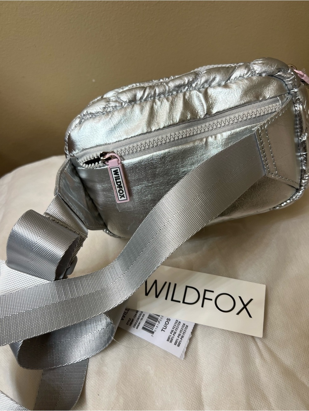 Wildfox Metallic Silver Floral Quilted Beltbag / Crossbody NWT - Picture 5 of 10